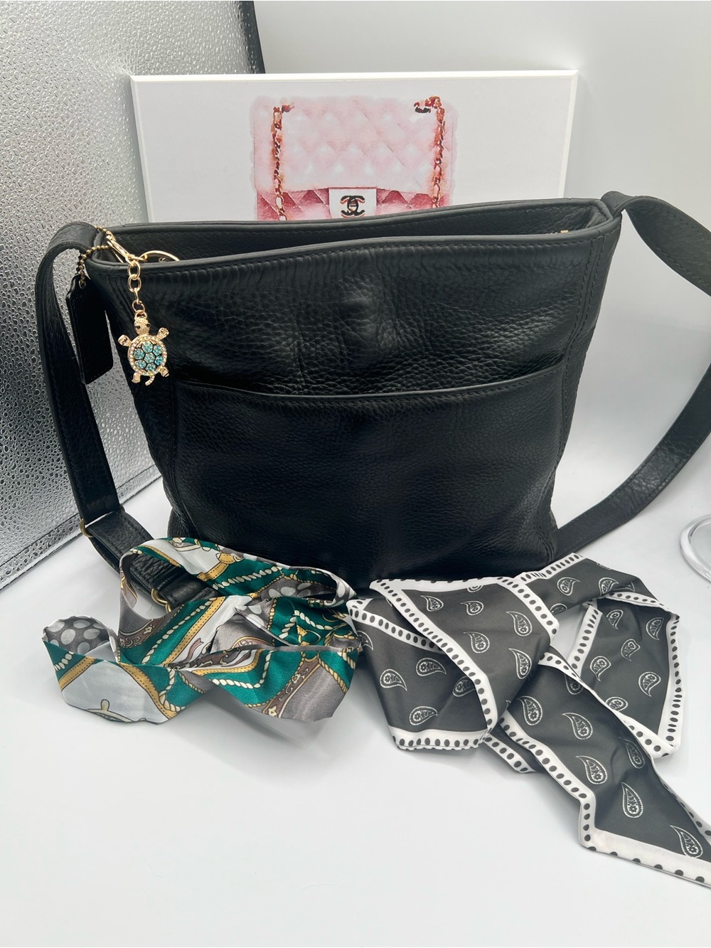 Coach Sonoma (4924) Pebble Leather Bag - Picture 3 of 9